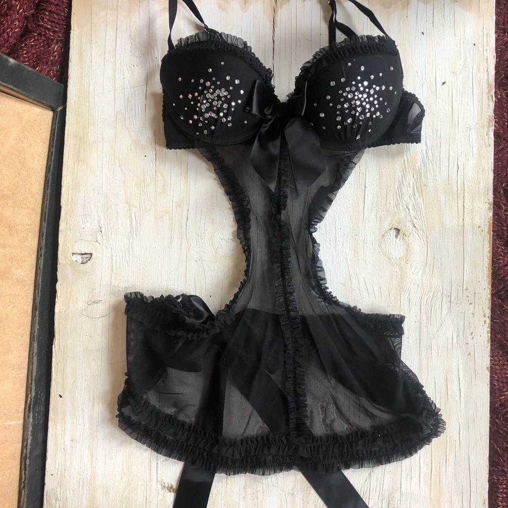 Black rhinestone teddy